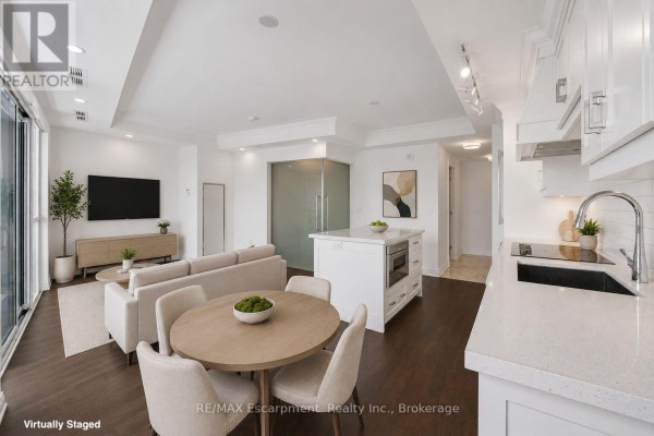 605 - 2060 Lakeshore Road, Burlington, ON L7R0G2 Photo 5