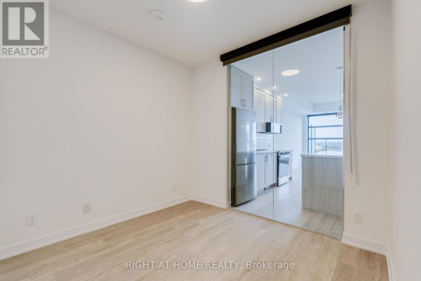 Dining room - 605 - 2946 Dundas Street W, Toronto, ON M6P1Y8 Photo 5