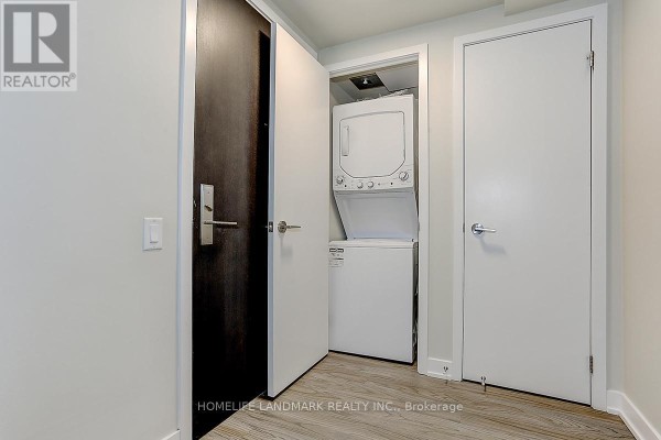 Den - 605 - 38 Monte Kwinter Court, Toronto, ON M3H0E2 Photo 5