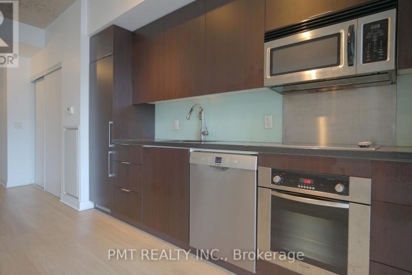 605 - 478 King Street W, Toronto, ON M5V0A8 Photo 4