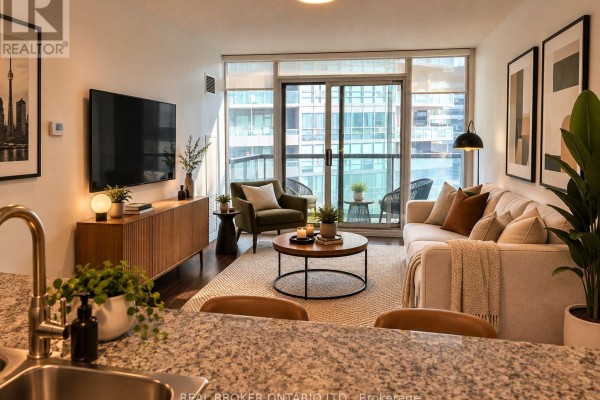 605 - 51 Lower Simcoe Street, Toronto, ON M5J3A2 Photo 5