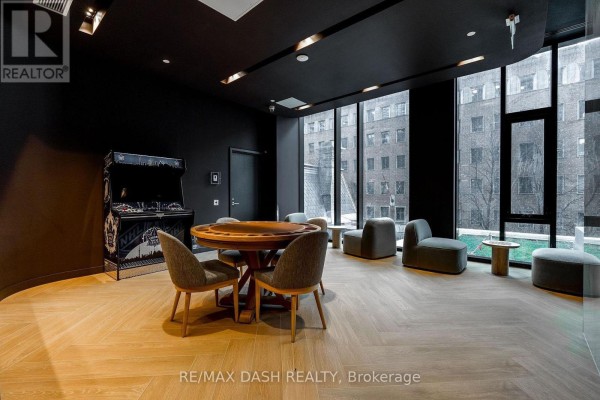 605 - 634 Church Street, Toronto, ON M4Y0G9 Photo 5