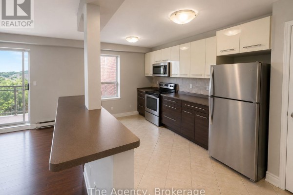 Bedroom 2 - 605 - 99 Church Street, St  Catharines, ON L2R3E1 Photo 3