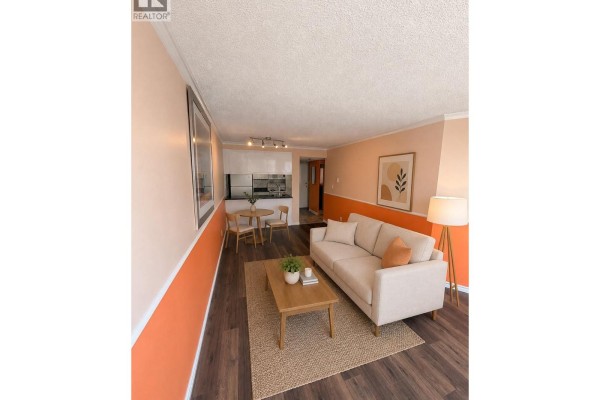 605 1270 Robson Street, Vancouver, BC V6E3Z6 Photo 3