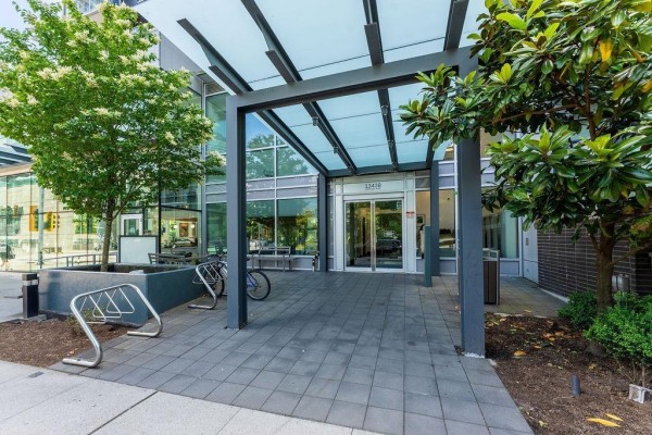 605 13438 Central Avenue, Surrey, BC, photo 3