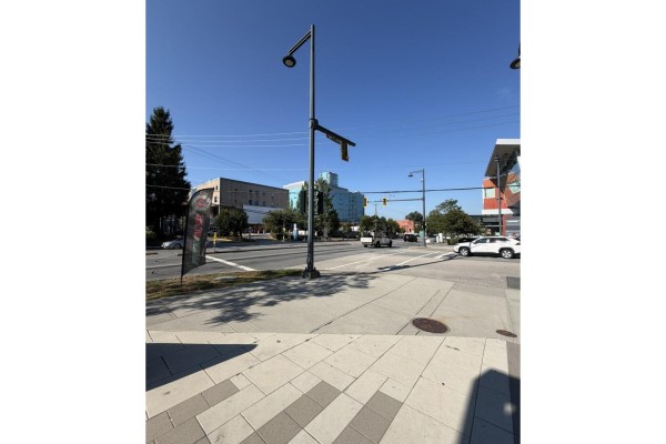 605 13761 96 Avenue, Surrey, BC V3V0E8 Photo 4