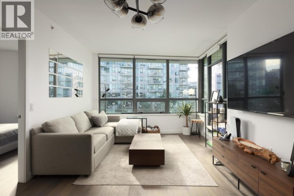 605 1688 Pullman Porter Street, Vancouver, BC V6A0H4 Photo 2