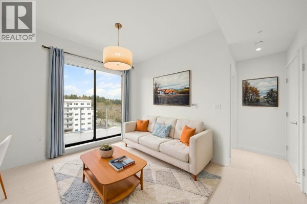 605 4928 Quebec Street, Vancouver, BC V5W0G6 Photo 2