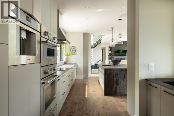 Recreation room - 605 Clifton Court, Kelowna, BC V1V0B7 Photo 5