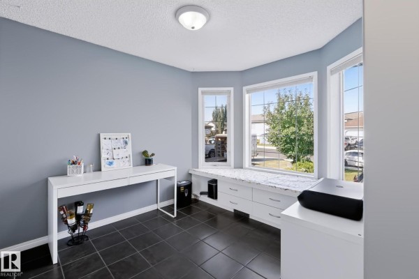Den - 605 Forrest Dr, Sherwood Park, AB T8A6G6 Photo 5