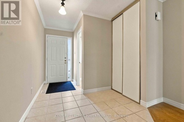 Laundry room - 605 Latour Crescent, Ottawa, ON K4A1N9 Photo 4