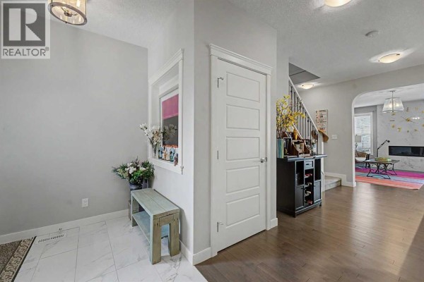 Kitchen - 605 Nolan Hill Boulevard Nw, Calgary, AB T3R0V6 Photo 3