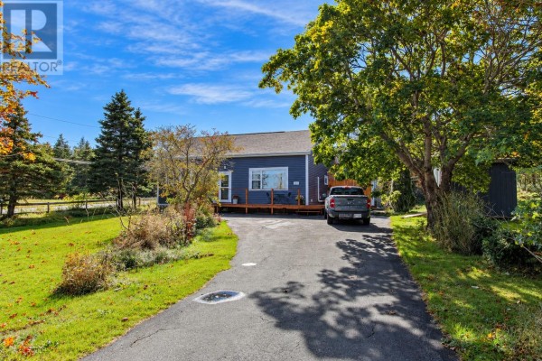 Bath (# pieces 1-6) - 605 Old Broad Cove Road, Portugal Cove St  Philip S, NL A1M2A2 Photo 4