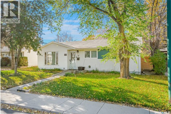 605 X Avenue N, Saskatoon