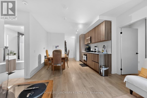 606 - 127 Broadway Avenue, Toronto, ON, photo 2