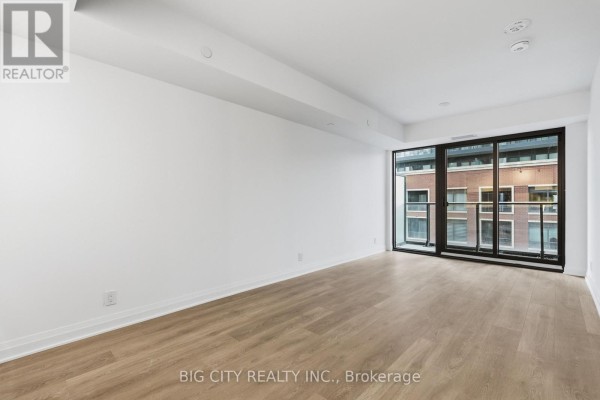 Primary Bedroom - 606 - 25 Frederick Todd Way, Toronto, ON M4G0C9 Photo 3