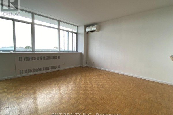 606 - 580 Christie Street, Toronto, ON M6G3E3 Photo 5