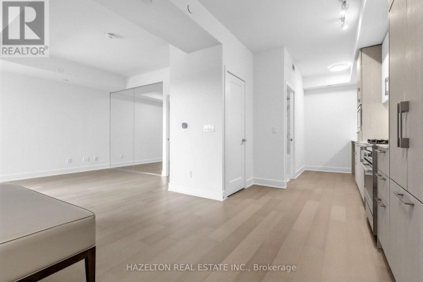 Dining room - 606 - 8 Manor Road W, Toronto, ON M4S0E6 Photo 3