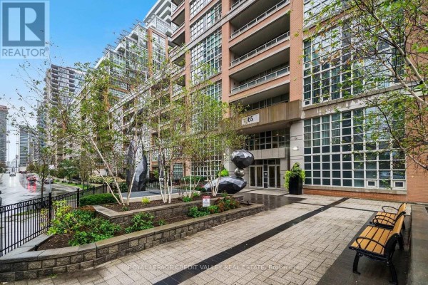 Living room - 606 - 85 East Liberty Street, Toronto, ON M6K3R4 Photo 2