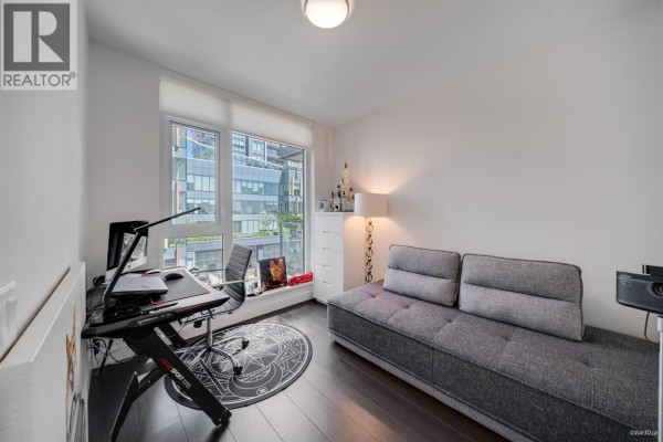 606 6398 Silver Avenue, Burnaby, BC, photo 3