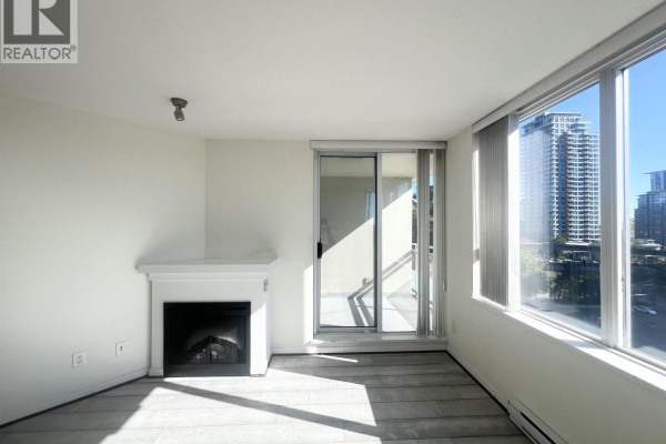 606 9888 Cameron Street, Burnaby, BC V3J0A4 Photo 4
