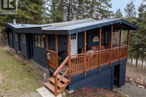 6062 Mahood Lake Road, 100 Mile House, BC, photo 2