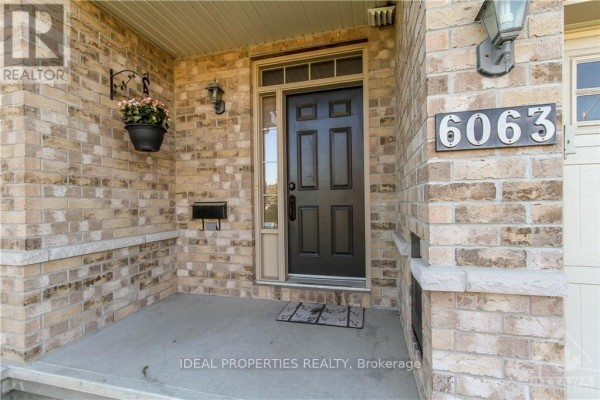 Kitchen - 6063 North Bluff Drive, Ottawa, ON K1V2L6 Photo 2