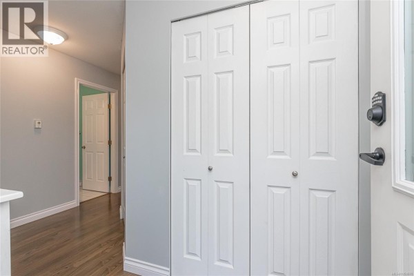 6064 Lionel Cres, Nanaimo, BC, photo 3