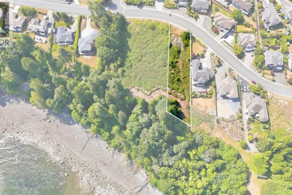 6069 Breonna Dr, Nanaimo, BC, photo 2