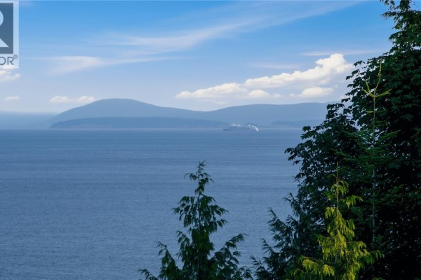 6069 Breonna Dr, Nanaimo, BC, photo 3