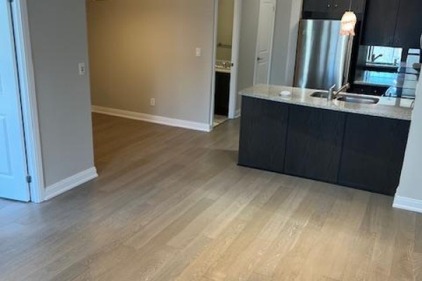 607 - 18 Yorkville Avenue, Toronto, ON M4W3Y8 Photo 3