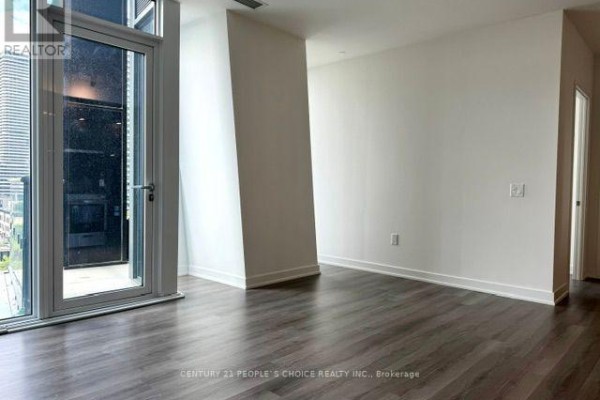 607 - 448 Burnhamthorpe Road W, Mississauga, ON L5B0R4 Photo 5