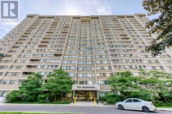 607 - 50 Elm Drive E, Mississauga, ON L5A3X2 Photo 2