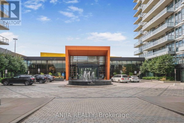 Th607 - 85 Mcmahon Drive, Toronto, ON, photo 3