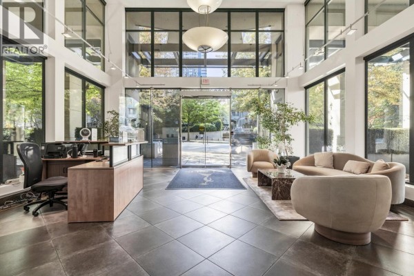 607 1239 W Georgia Street, Vancouver, BC V6E4R8 Photo 3