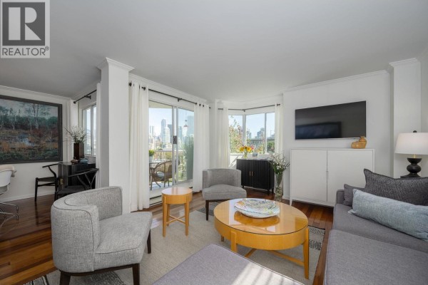 607 1508 Mariner Walk, Vancouver, BC V6J4X9 Photo 3
