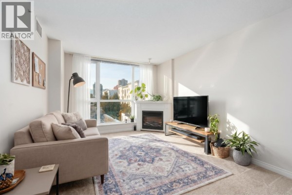 607 188 E Esplanade, North Vancouver