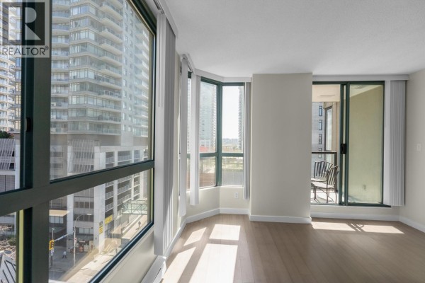 607 55 Tenth Street, New Westminster, BC V3M6R5 Photo 5