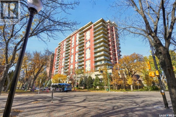 607 902 Spadina Crescent E, Saskatoon