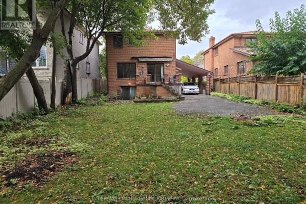 607 Coldstream Avenue, Toronto, ON, photo 2