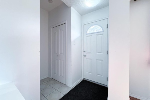 3pc Bathroom - 607 Jubilee Avenue, Winnipeg, MB R3L1P4 Photo 4