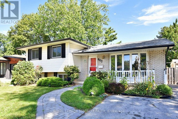 2pc Bathroom - 607 Walkers Line, Burlington, ON L7N2E6 Photo 2
