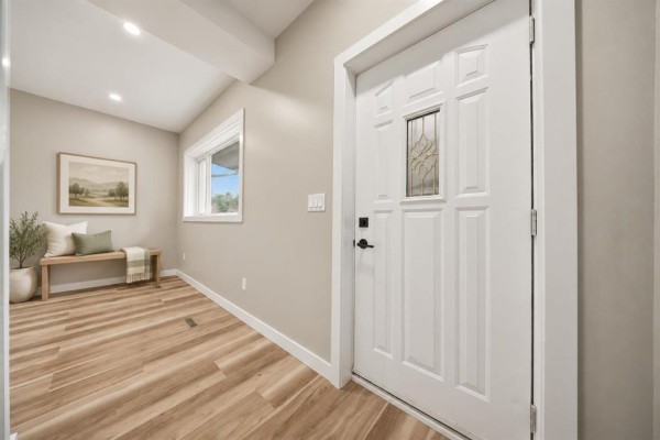 2pc Bathroom - 607 William Avenue, Winnipeg, MB R3A0K1 Photo 5