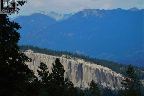 6074 Bella Vista Boulevard, Fairmont Hot Springs, BC, photo 3