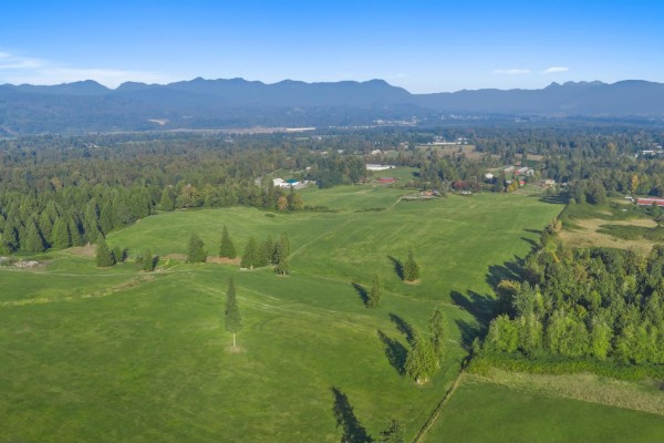 6077 Ross Road, Abbotsford, BC, photo 3