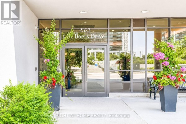 608 - 1 De Boers Drive, Toronto, ON, photo 2