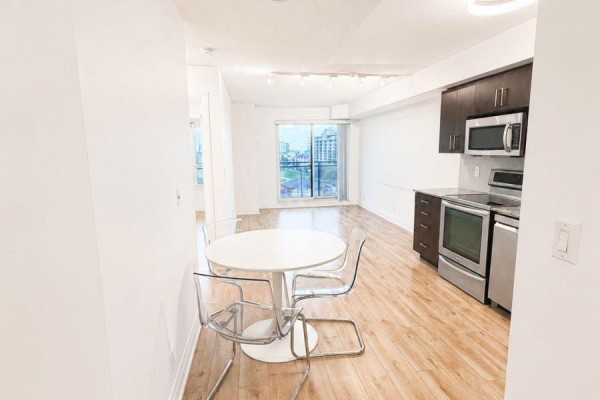 Bedroom - 608 - 1 De Boers Drive, Toronto, ON M3J0G6 Photo 5