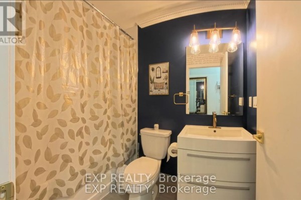 608 - 297 College Street, Toronto, ON M5T0C2 Photo 5