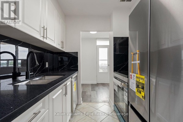 Kitchen - 608 - 3145 Queen Frederica Drive, Mississauga, ON L4Y3A7 Photo 5