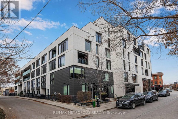 608 - 530 Indian Grove, Toronto, ON M6P2J2 Photo 3